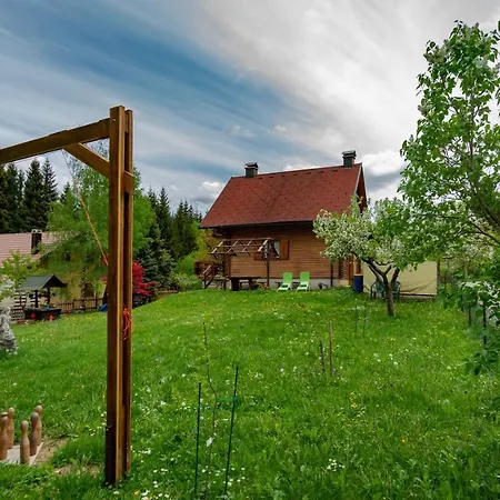 Planinska Kuca Happy Chalet *